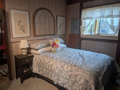 Fully furnished A-frame cabin on two lots in Canada Creek Ranch - photo 15
