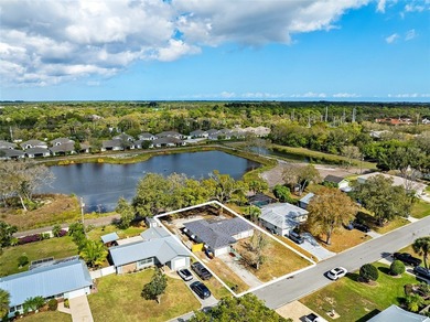 (private lake, pond, coastal) Home Active Under Contract in Vero Beach Florida