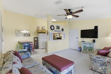 Welcome to this well-maintained 2-bedroom, 2-bath top-floor - photo 4