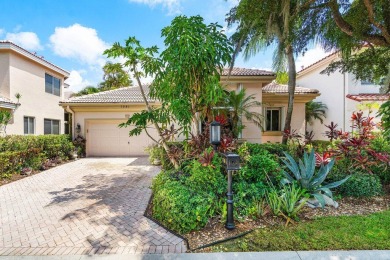 (private lake, pond, creek) Home For Sale in Boca Raton Florida