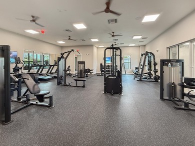 *** FULLY RENOVATED IN 2023 *** IMPACT WINDOWS! NEW FLOORS! NEW - photo 21