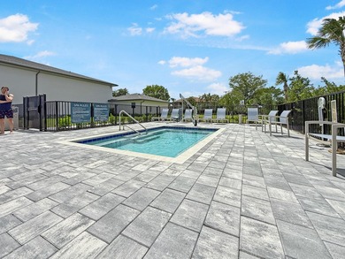 *** FULLY RENOVATED IN 2023 *** IMPACT WINDOWS! NEW FLOORS! NEW - photo 23