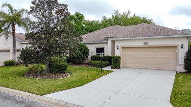 Lake Home For Sale in Leesburg, Florida