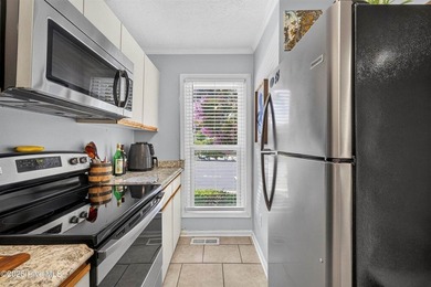 Welcome to 1823 Savannah Court, Unit B3, a well-maintained - photo 8