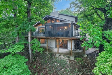 Experience the best of Lake of the Ozarks living in this - photo 1
