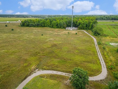 **Strategic Interstate Frontage Gem** Unveil the limitless - photo 12