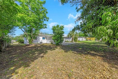 Under contract-accepting backup offers. * * WONDERFUL HOME ON - photo 3