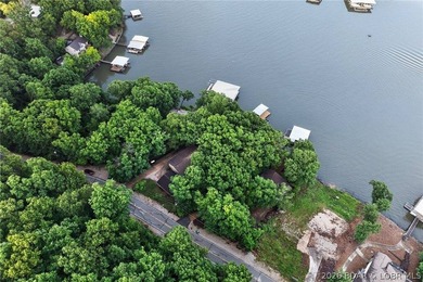Experience the best of Lake of the Ozarks living in this - photo 3