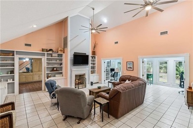 Stunning 4 Bedroom Home in the Heart of Hampton Point. This home - photo 15