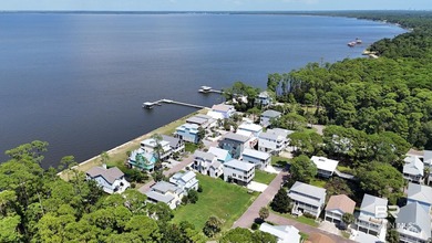 This beautiful homesite is ideally positioned just steps from - photo 6