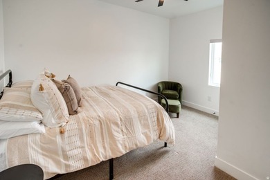 Sold Turnkey, fully furnished short-term rental just steps from - photo 21