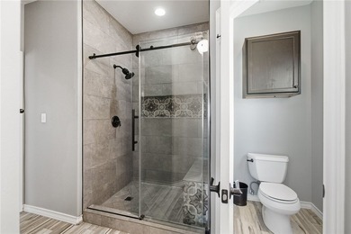 PRIME LOCATION! BEACH & GULF VIEW TOWNHOME DIRECTLY ACROSS FROM - photo 25