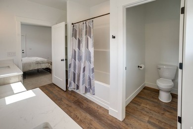 Sold Turnkey, fully furnished short-term rental just steps from - photo 25