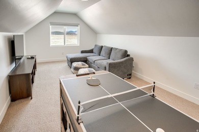 Sold Turnkey, fully furnished short-term rental just steps from - photo 27
