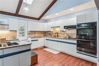Stunning 4 Bedroom Home in the Heart of Hampton Point. This home - photo 32