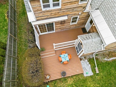 Smart, tidy and ready for you to move in! Positioned on a - photo 37
