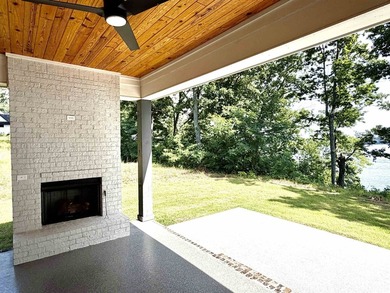 Welcome home to your beautiful custom built home with 92' of - photo 38