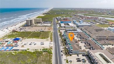 PRIME LOCATION! BEACH & GULF VIEW TOWNHOME DIRECTLY ACROSS FROM - photo 39