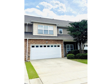 Phenomenal Location - within walking distance to nearby shoppes - photo 2