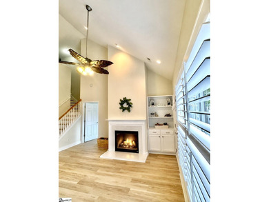 Phenomenal Location - within walking distance to nearby shoppes - photo 6