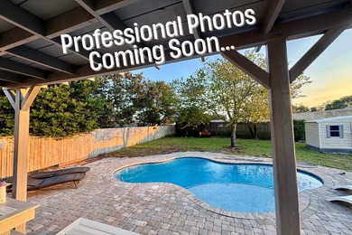 Lowest priced 4-bedroom in Destin with a private pool! Situated - photo 1