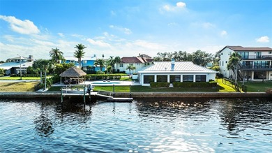 This Single-Story WATERFRONT Home Sits on an Oversize Lot with - photo 12