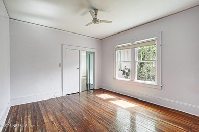 **INVESTOR SPECIAL**UPDATED***GREAT LOCATION** Welcome home to - photo 28