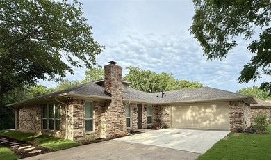 Lake Ray Hubbard Home For Sale in Rowlett Texas
