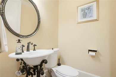 Perfectly positioned within the prestigious gated golf community - photo 41
