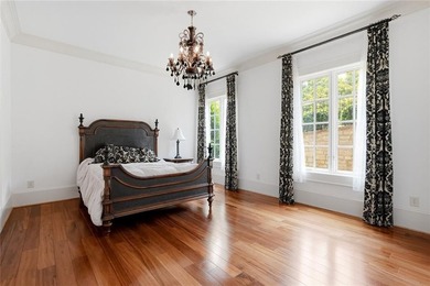Perfectly positioned within the prestigious gated golf community - photo 45