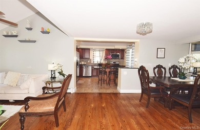 Welcome to 130 Winganhauppauge Road in Islip - a beautifully - photo 2