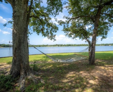 LUXURY WATERFRONT HOME ON LAKE LIMESTONE - This CUSTOM home has - photo 11