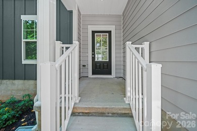 Enjoy the beauty of Lake Norman living in this stunning new - photo 2