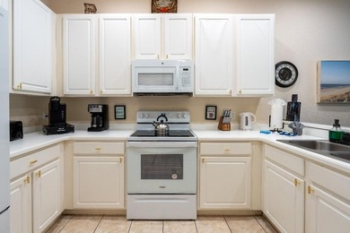 PRICED TO SELL! FULLY FURNISHED 3 BED / 2 BATH CONDO in BAHAMA - photo 18