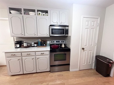 Come see this lovely home that offers ample space for dining and - photo 3
