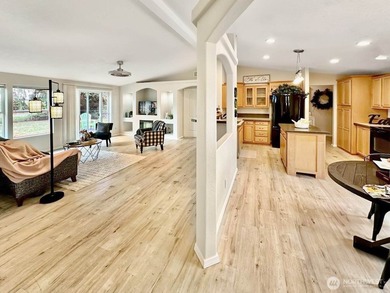 Lovely open and airy manufactured home in the Scott Lake - photo 7