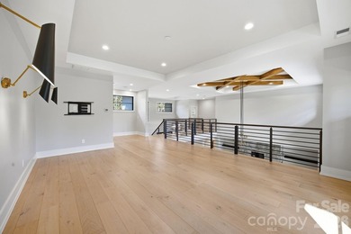 An award-winning contemporary residence set on approximately one - photo 21