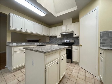 Beautifully & totally redone & updated. Front entrance & walkway - photo 26