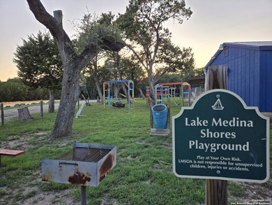 Come see this Texas Hill Country retreat in a neighborhood with - photo 27