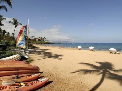 Ocean, Molokini, and Wailea Blue Golf Course views set the tone - photo 29