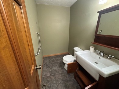 Looking for space, all while on one level? This is the home for - photo 8