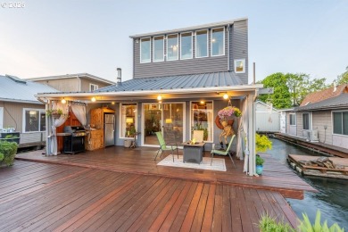 Lake Home For Sale in Portland, Oregon