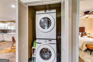 Welcome to 1271 Byewood, featuring an open concept floor plan