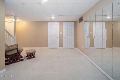 Whether you're searching for a year-round residence, a vacation - photo 36