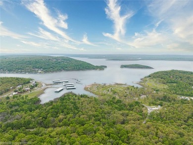 Newer construction 2-Bedroom, 2-Bath lake retreat located on - photo 46