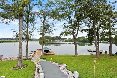 Best Deal & Best View on Lake Bowen | Point Lot 0.3 acre | - photo 2