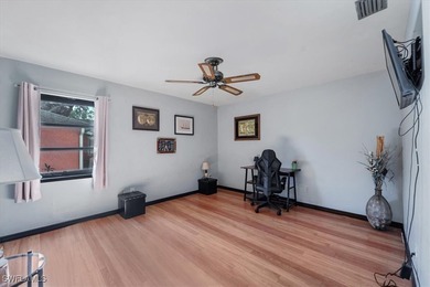 This is a potential Short Sale - AS-IS. This expansive 5-Bedroom - photo 10