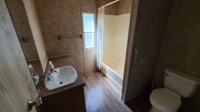 3 BED, 2 BATH DOUBLEWIDE MANUFACTURED HOME, BUILT IN 2002, ON 1