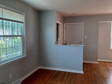 Welcome to 641 Howard Street! This beautifully updated 3-bedroom - photo 6