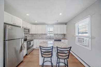 Welcome Home to this Beautiful Colonial in the heart of Mastic - photo 4